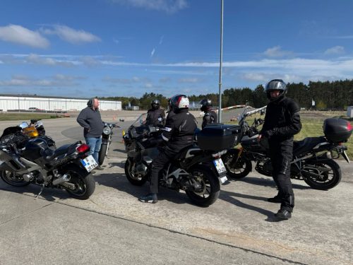 TÜV Rheinland Fahrsicherheitstraining